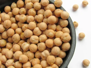 A bowl of chickpeas